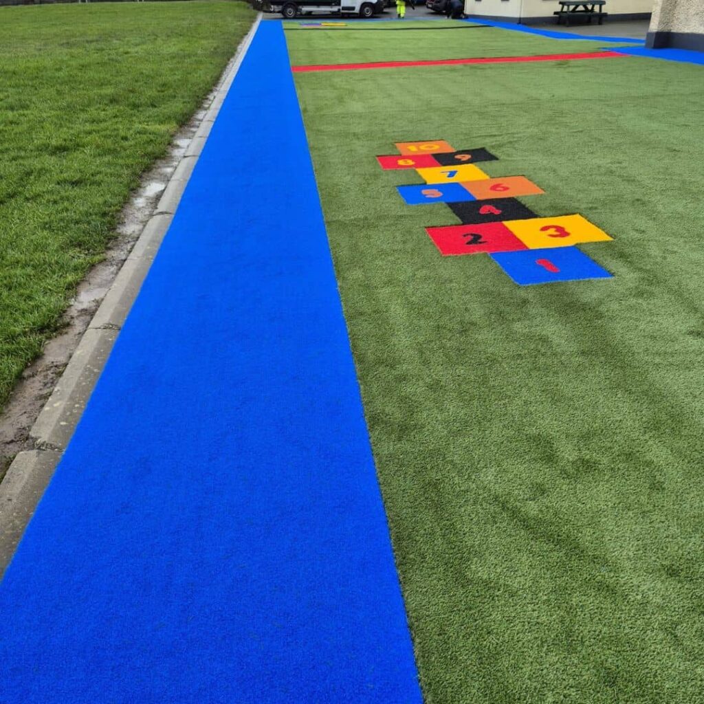 Schools-Grass-StAndrews-Ashbourne