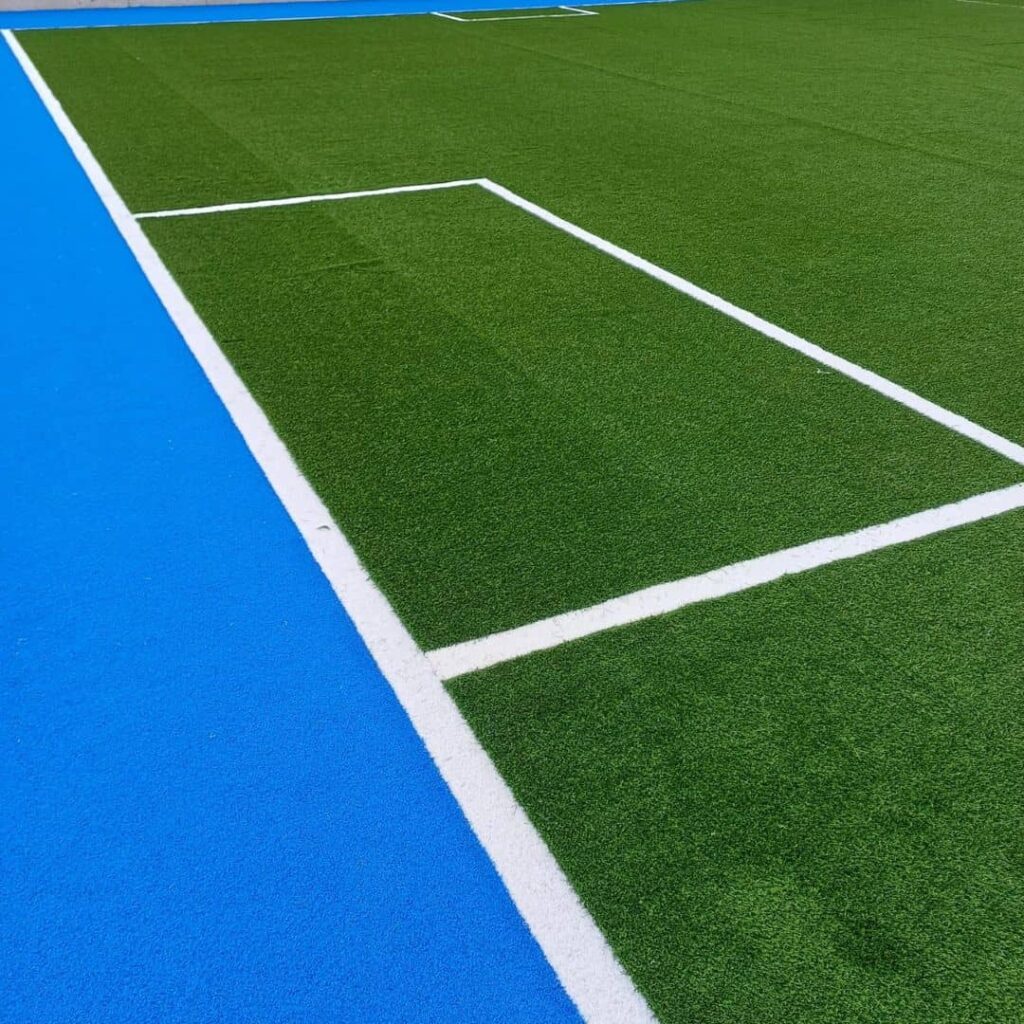 Schools-Grass-St-Oliver-Plunkett-NS