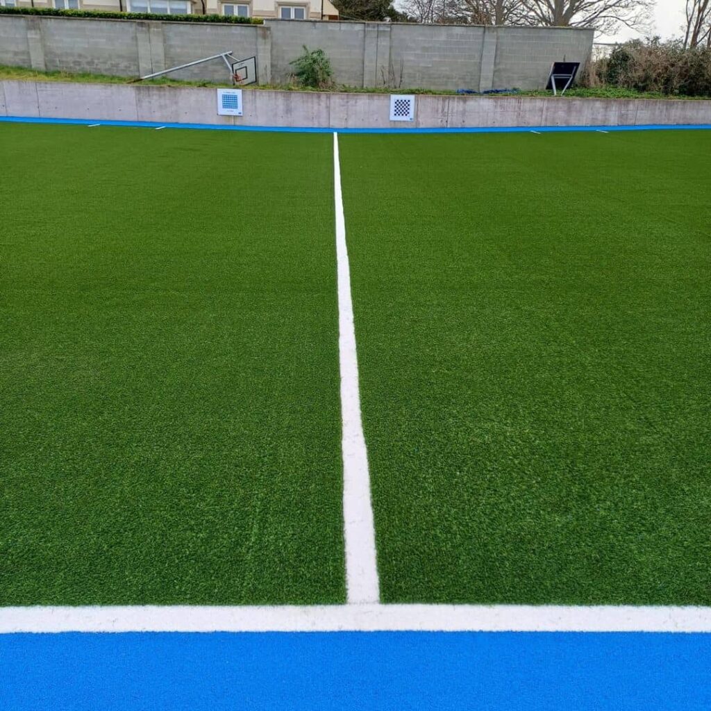 Schools-Grass-St-Oliver-Plunkett-NS