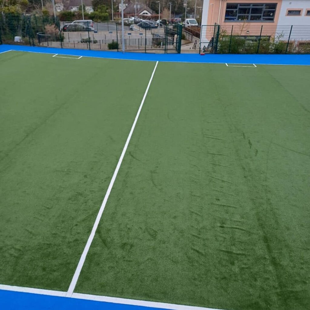 Schools-Grass-St-Oliver-Plunkett-NS
